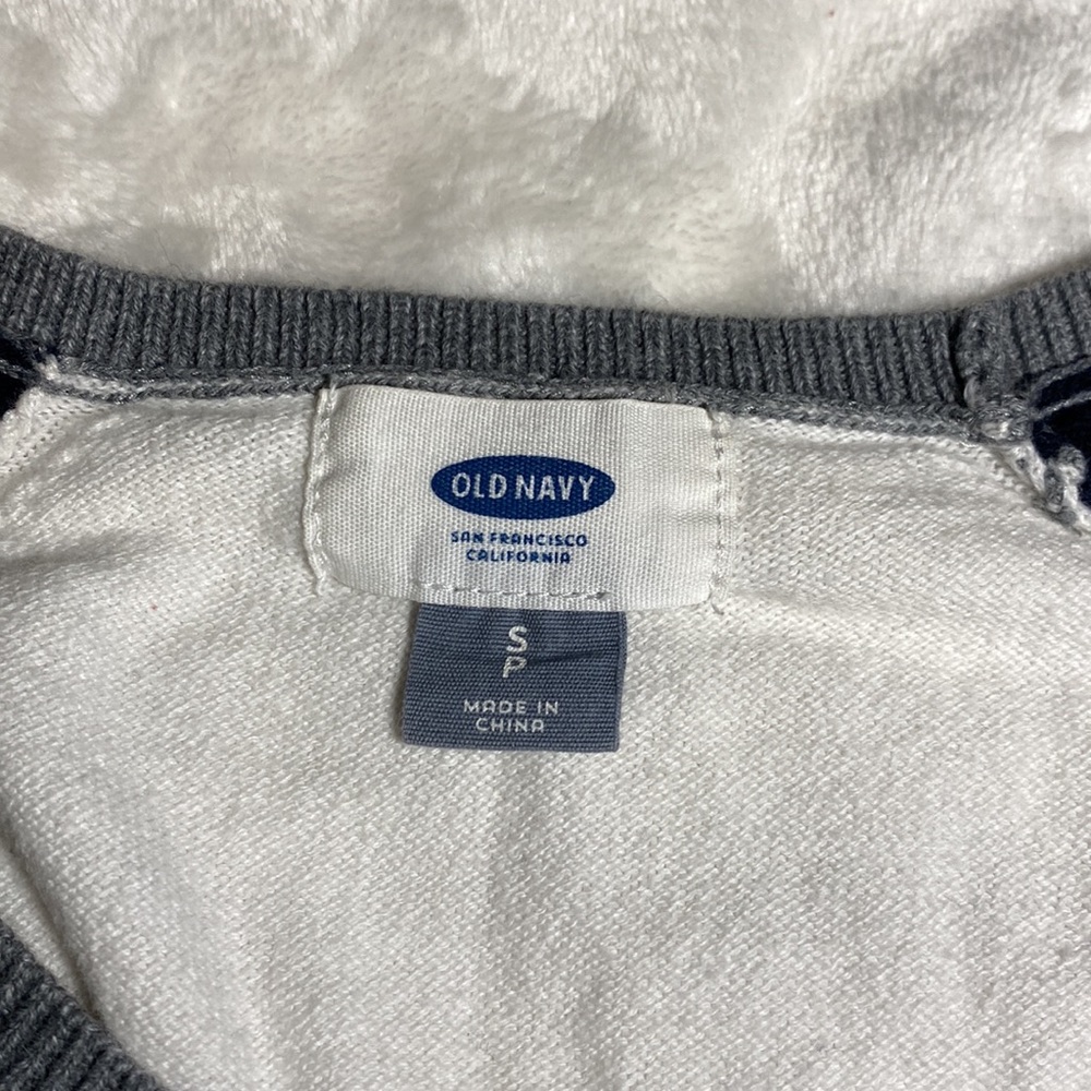 2 Baseball Style Tops - Picture 7 of 9